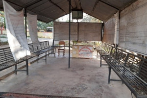 प्रतिक्षालय.jpg
