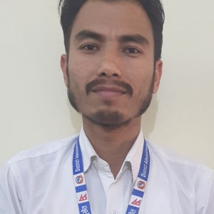 योगेश योगी